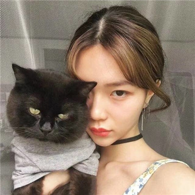 伴游女生刘芷若的资料