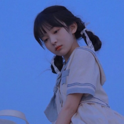 云南伴游女生向蓝贝的资料