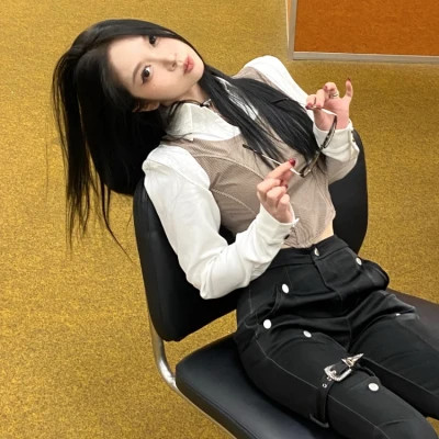 伴游女生赵婉如的资料