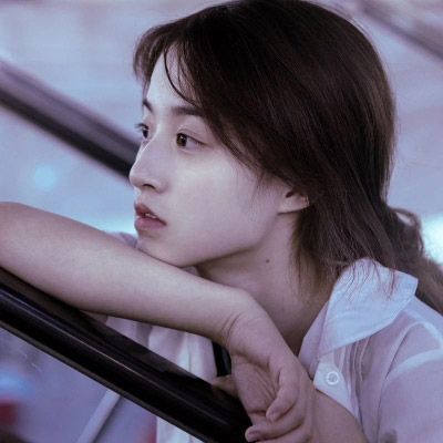 伴游女生谢然梦的资料