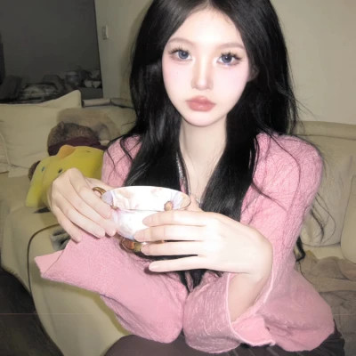 伴游女生李梓萱的资料