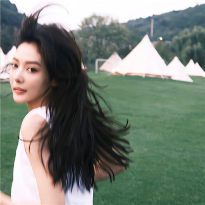 云南伴游女生赵小旺的资料