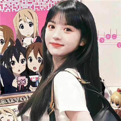 云南​伴游女生刘伊甸的资料