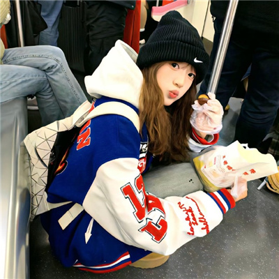 云南伴游女生陆雪芽的资料