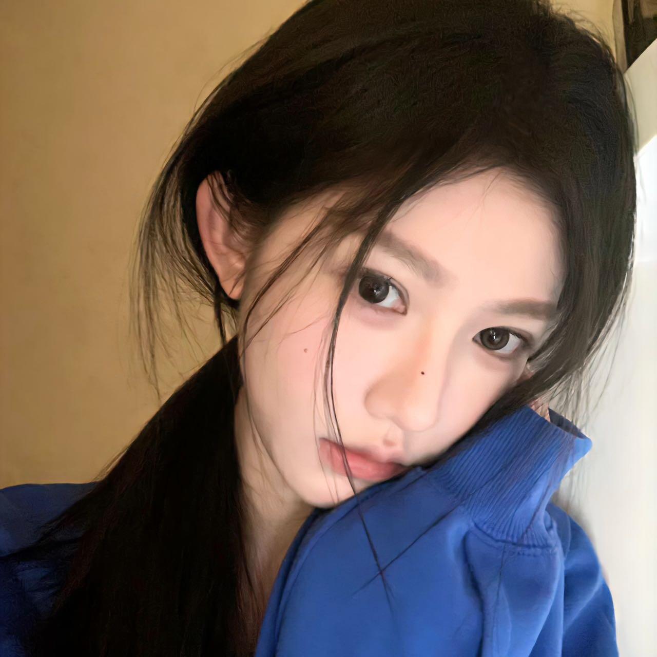 云南伴游女生周题的资料