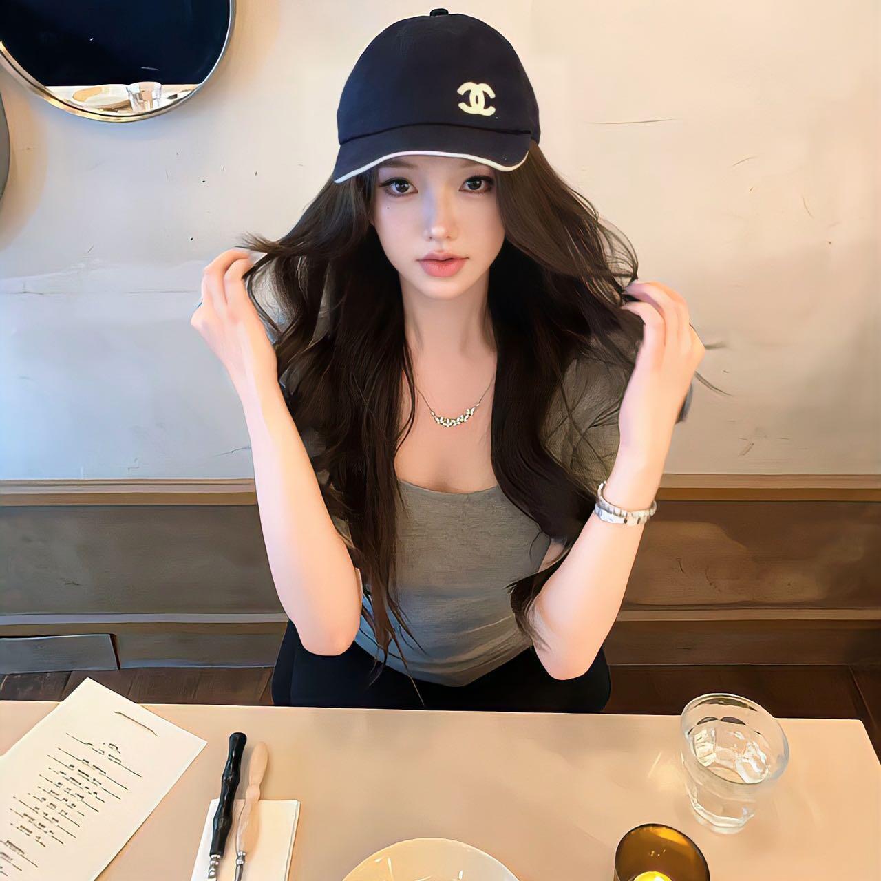 云南伴游女生谢云舒的资料