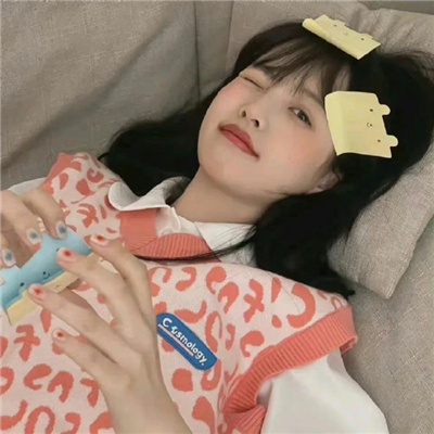 云南伴游女生綦玲的资料