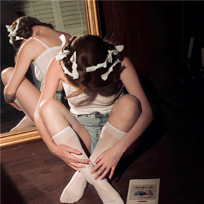 云南伴游女生翁凡霜的资料