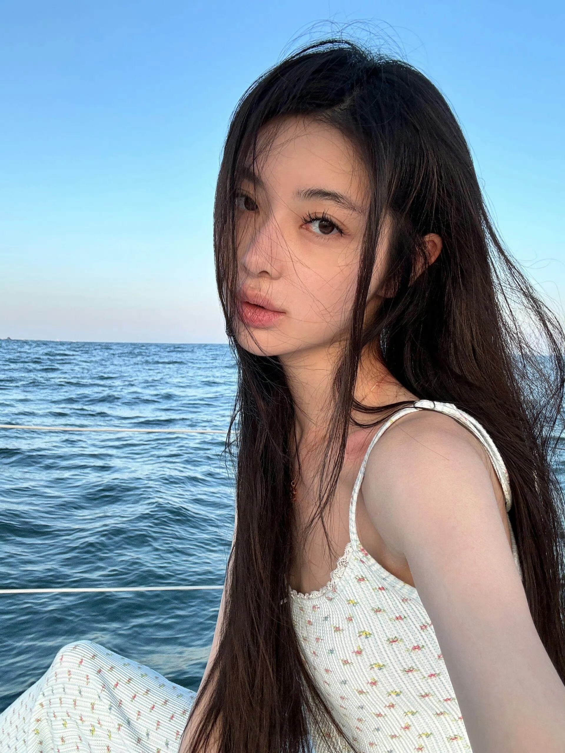 云南伴游女生 | 梦瑶的资料