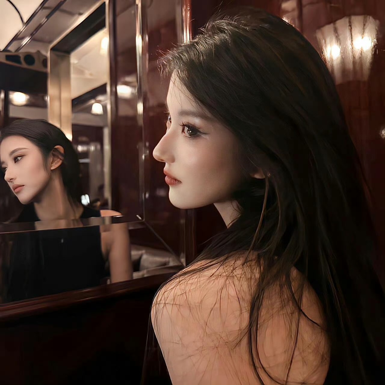 云南伴游女生 | 小雨的资料