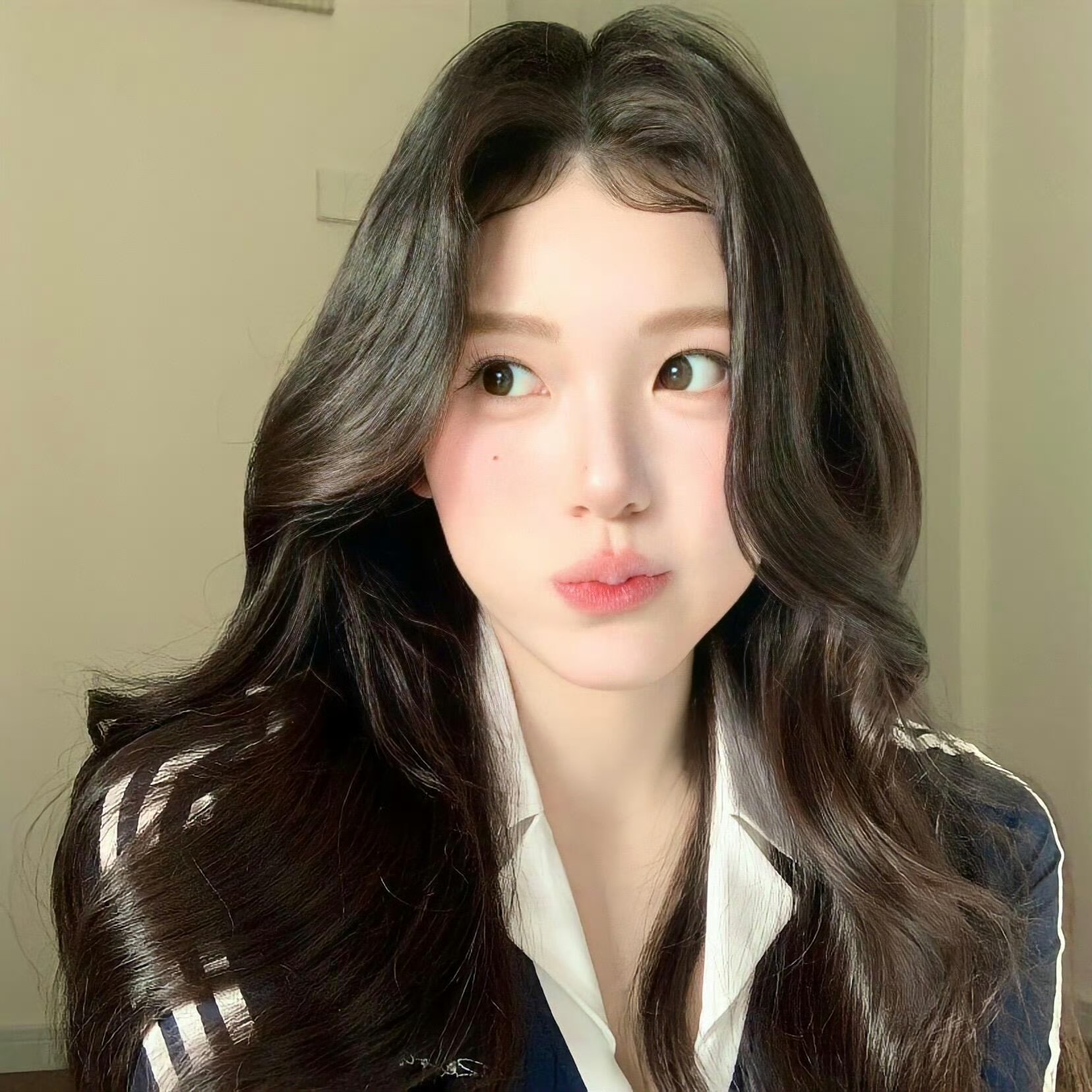 云南伴游女生 | 莉莎·王 (Lisa Wang)的资料