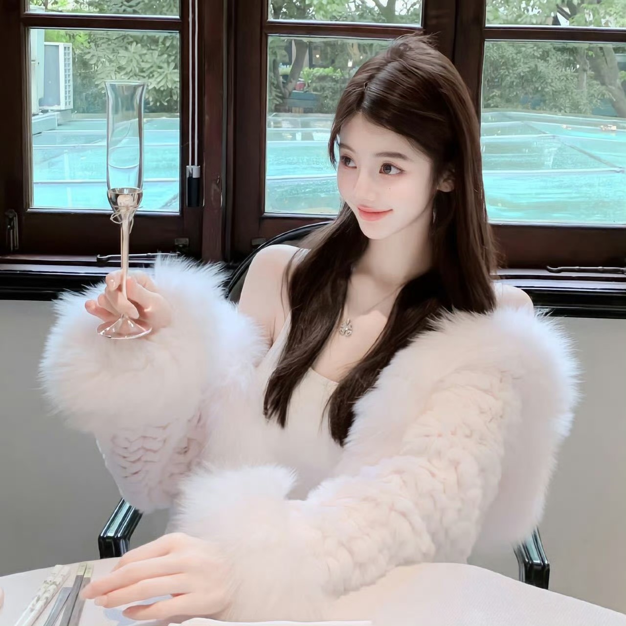 伴游女生 | 潘丽娅的资料