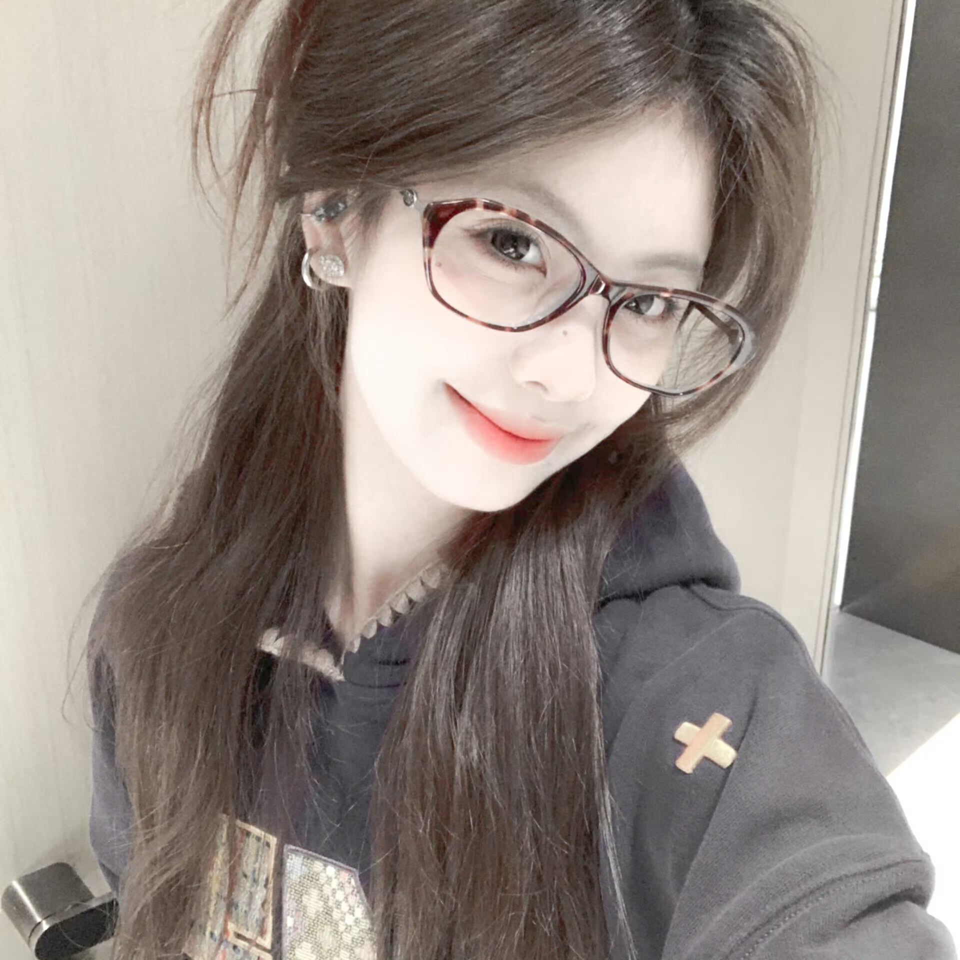 云南私人伴游女生 | 欧阳雪 🌸的资料