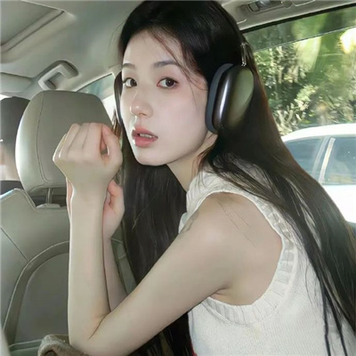 云南伴游女生郗吹的资料