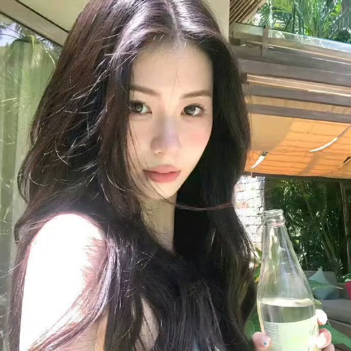 云南伴游女生 |童文静的资料