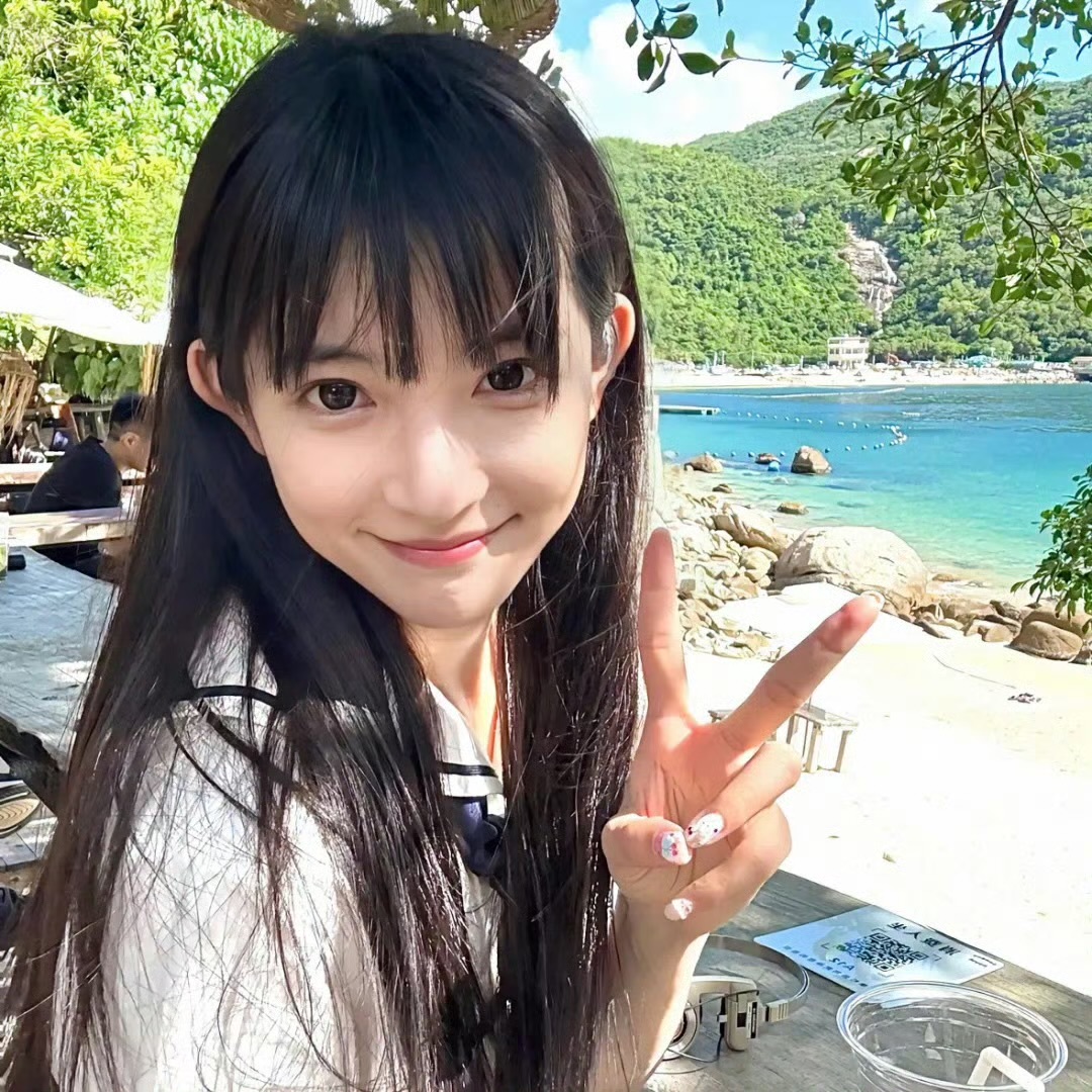 云南伴游女生空亦竹的资料