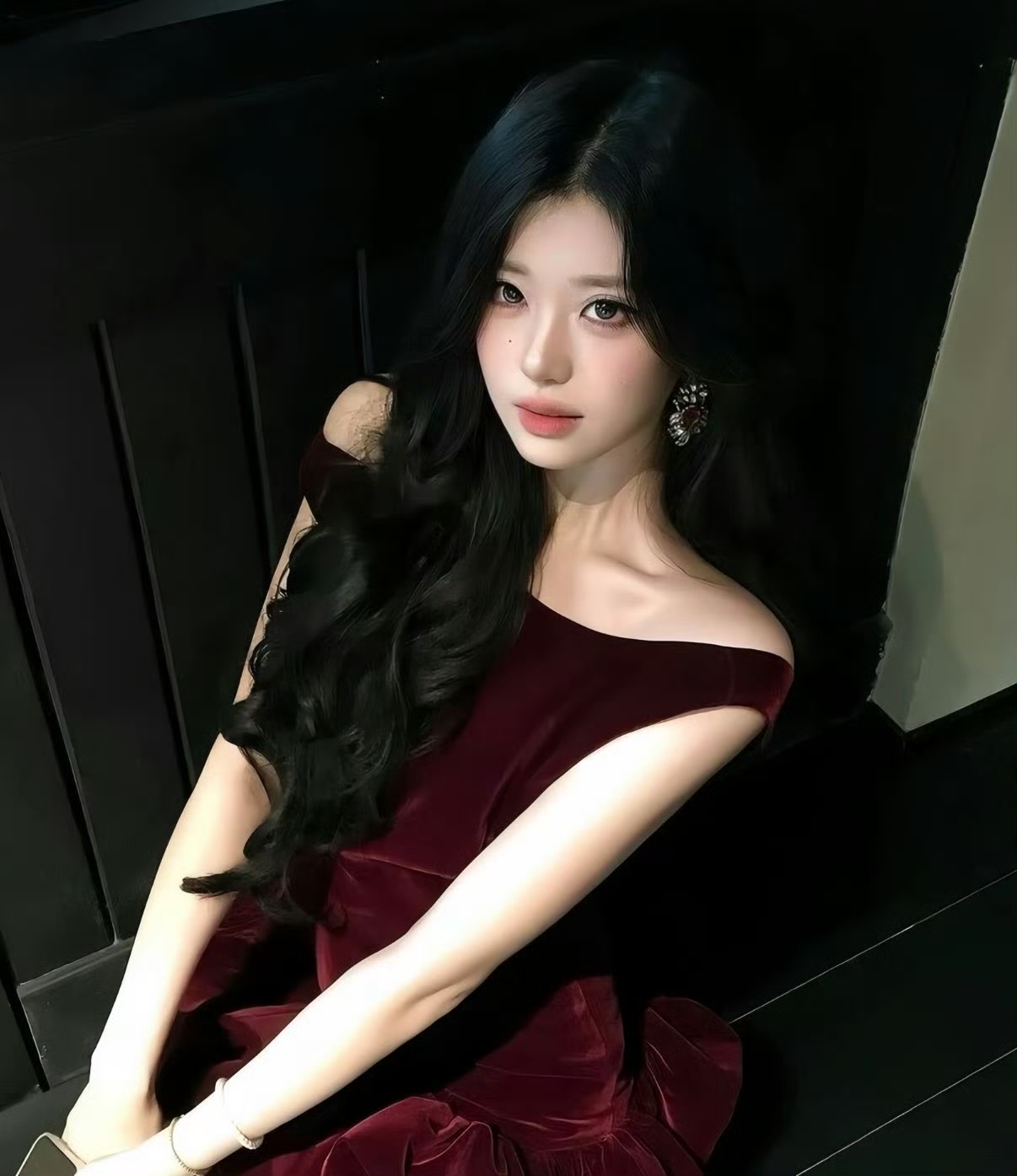 云南伴游女生竭姝美的资料