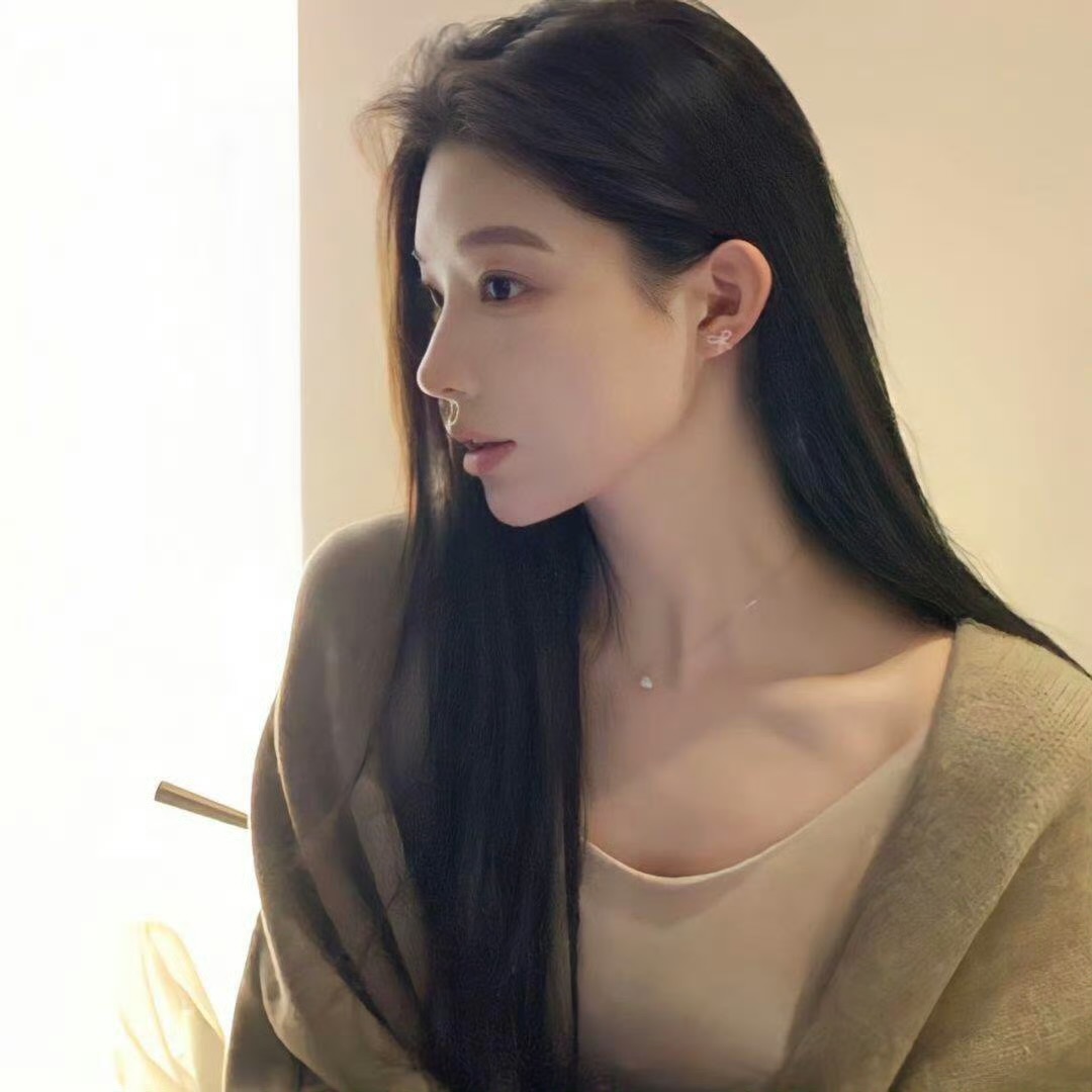 云南伴游女生李婉的资料