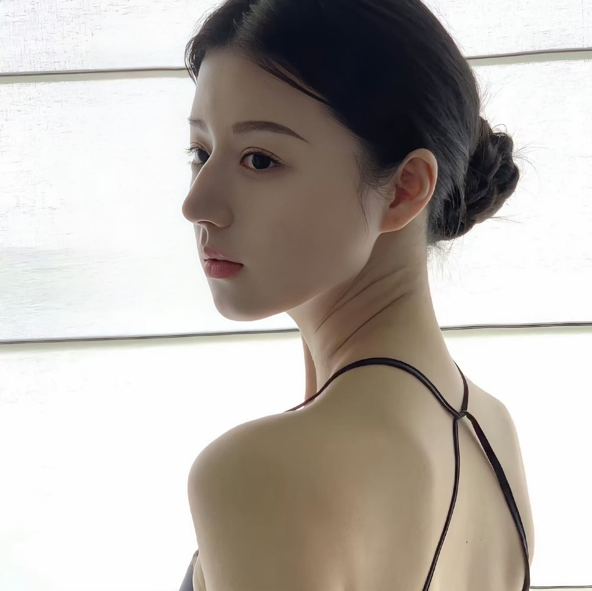 云南伴游女生安真的资料