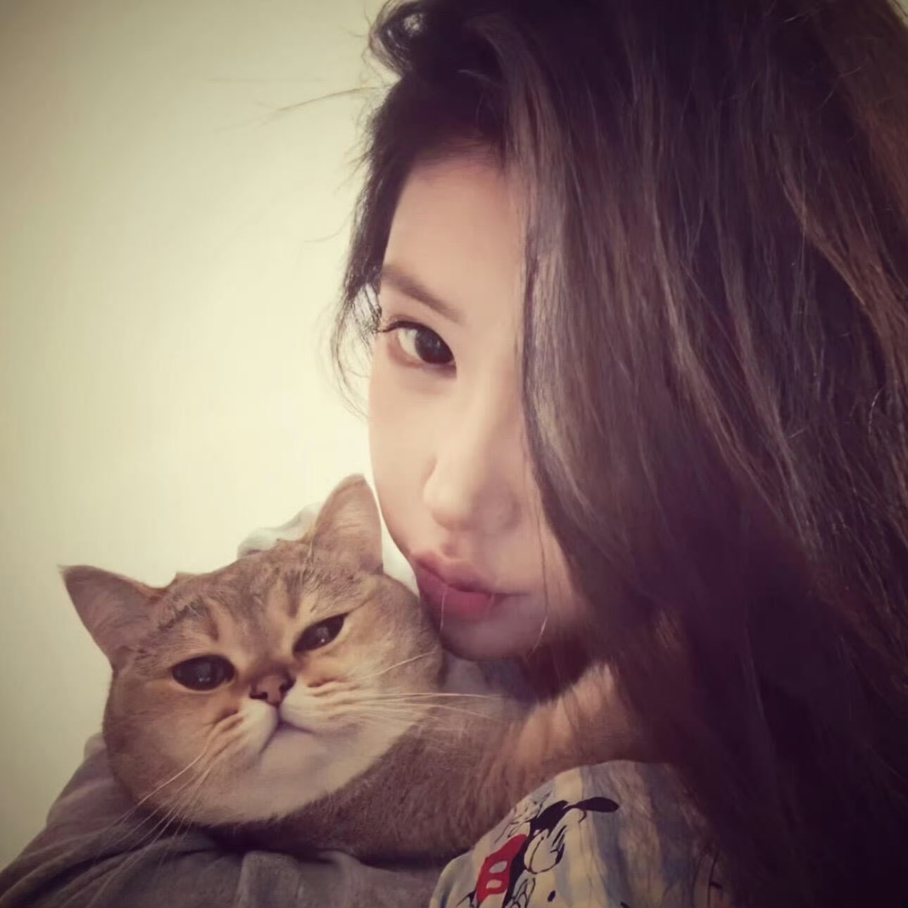 伴游女生文易梦的资料