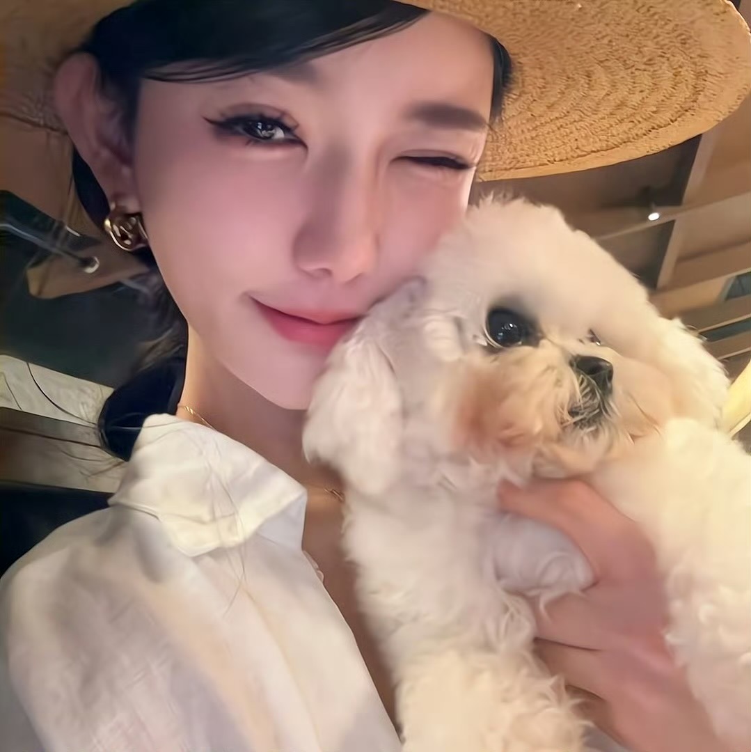 云南伴游女生Deirdre的资料