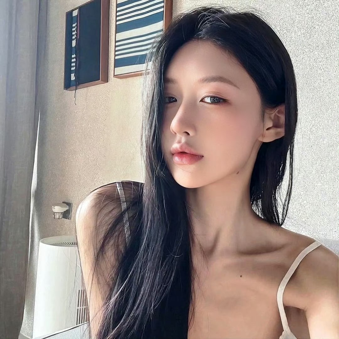 云南私人伴游女生高琳的资料