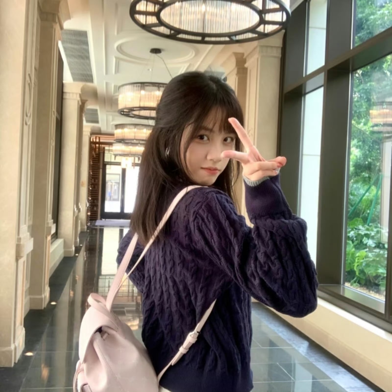 云南伴游女生唐果儿的资料