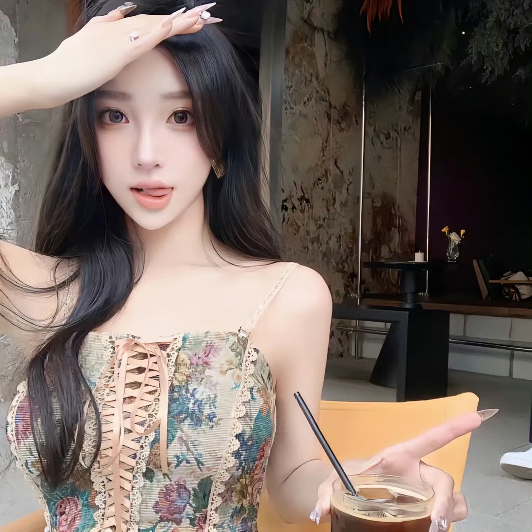 云南伴游女生楚娆的资料