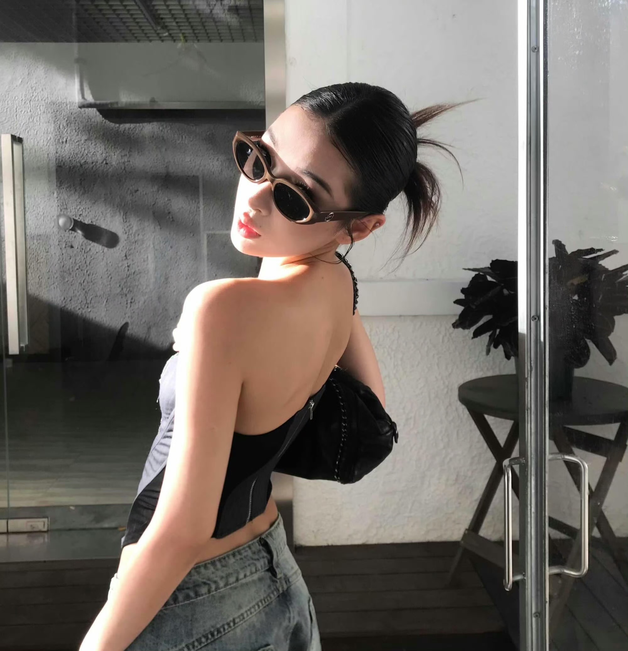 云南伴游女生楚雪霁的资料