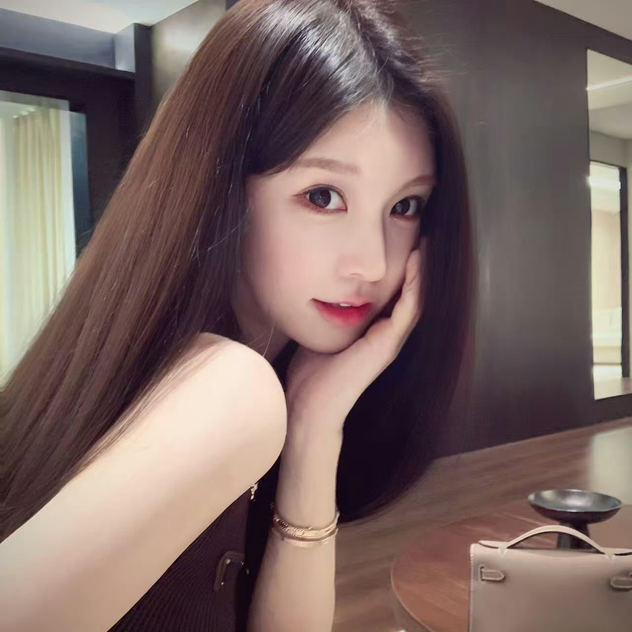 云南伴游女生星星姐的资料