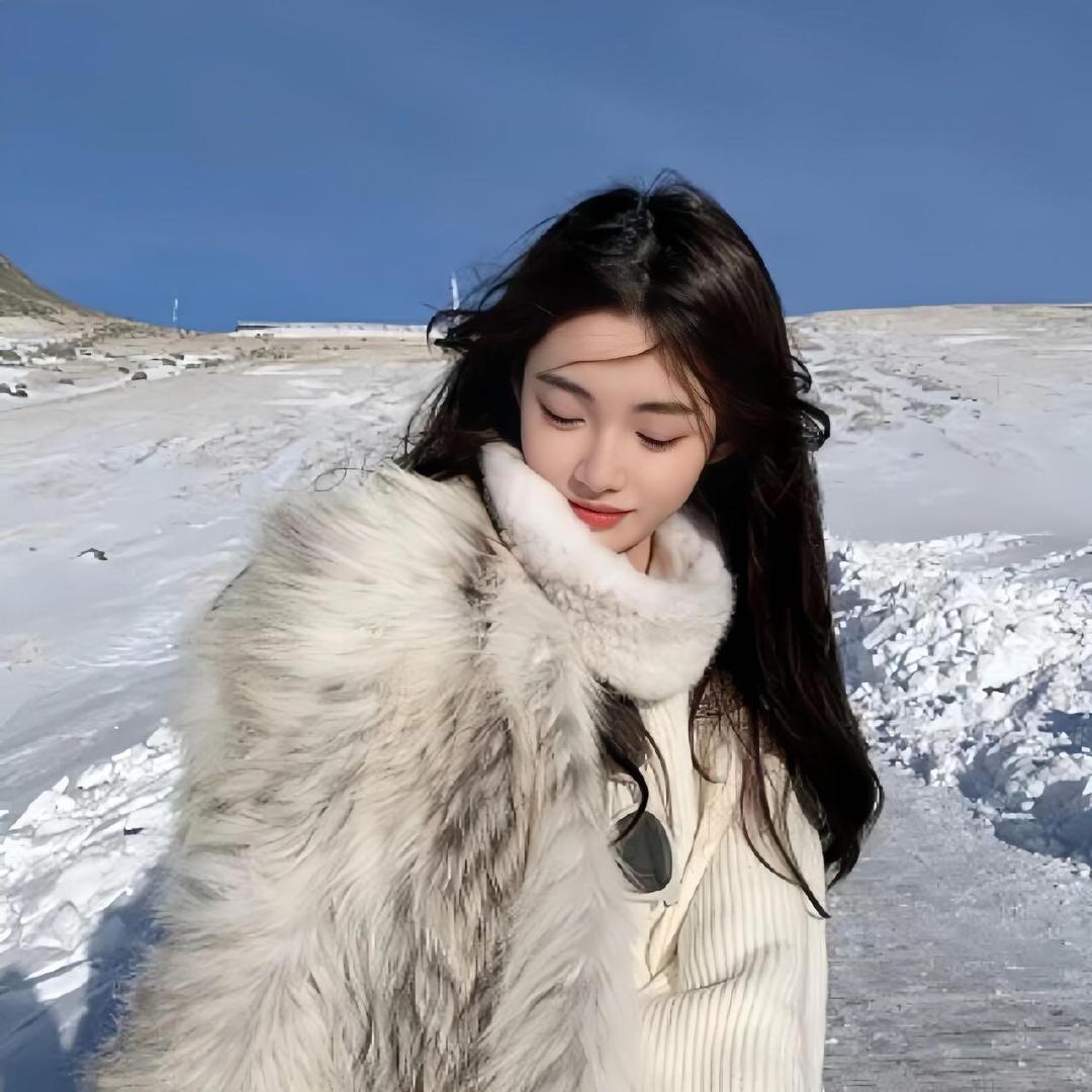 云南伴游女生赵北北的资料