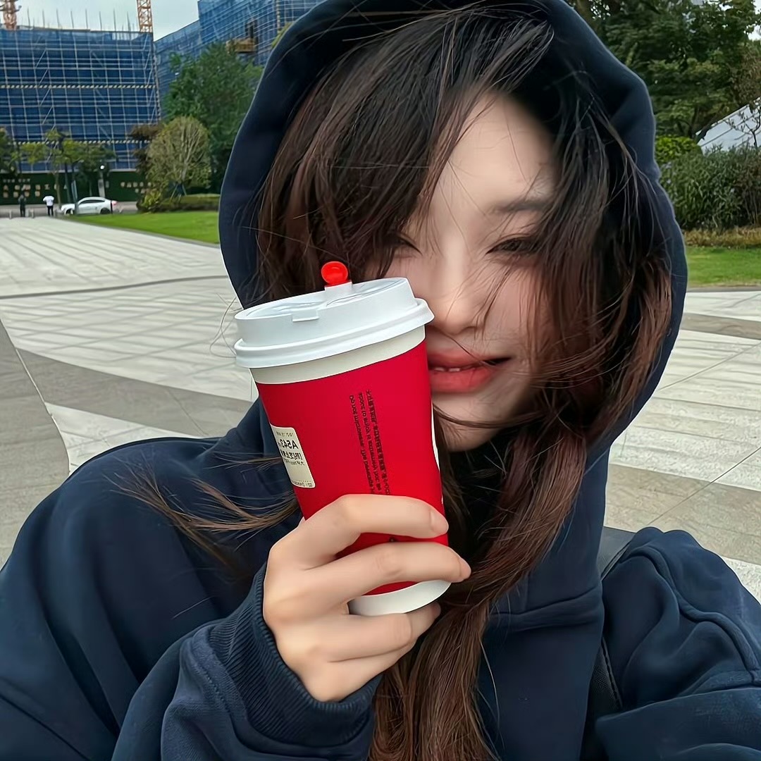 伴游女生陈雅婷的资料