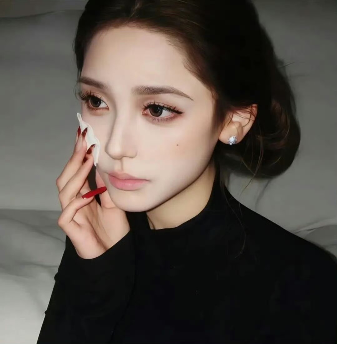 云南伴游女生上官云舒的资料