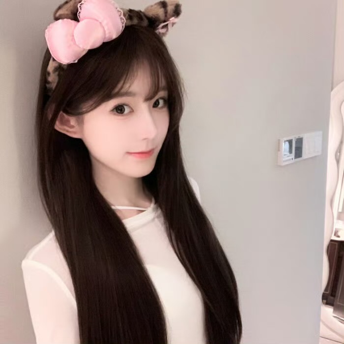 伴游女生林深的资料