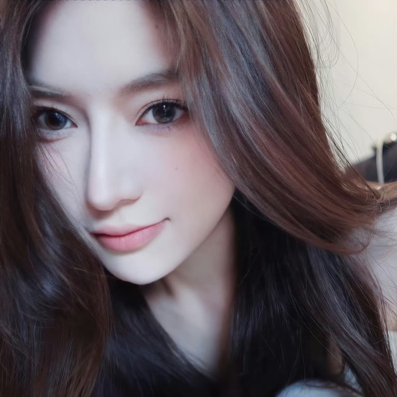 云南伴游女生周玲芳的资料