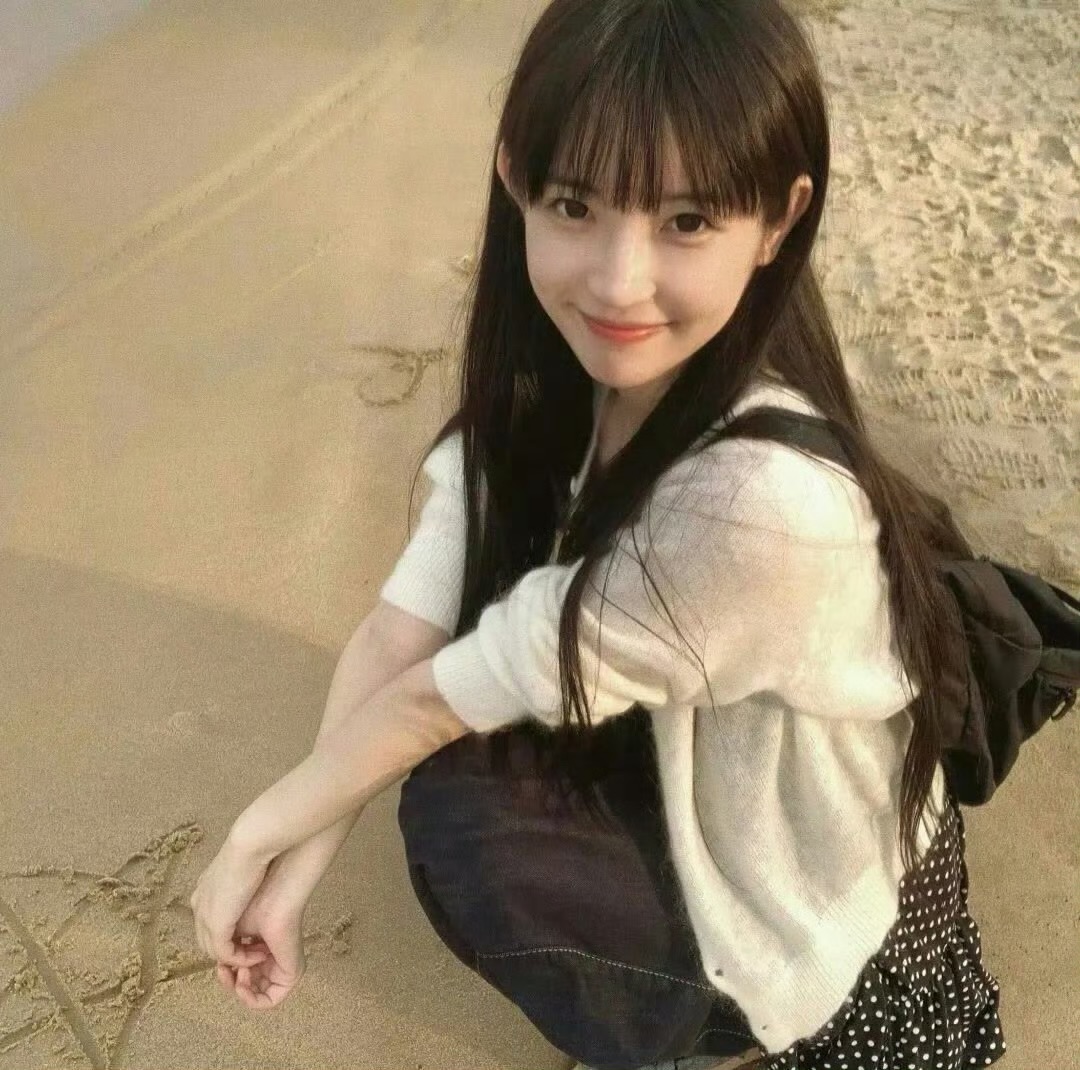 云南商务伴游女生李澜的资料