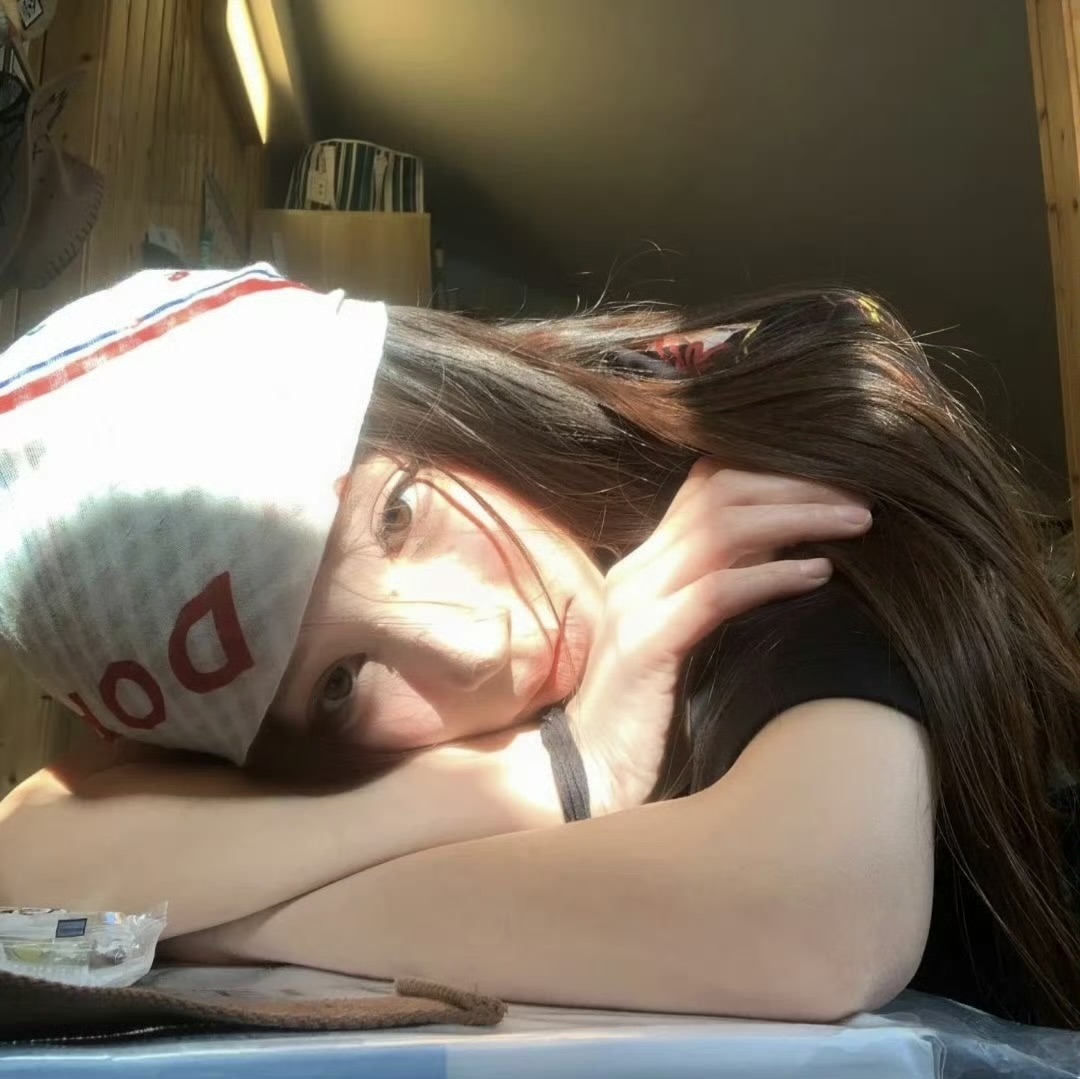 伴游女生苏鹿鹿的资料