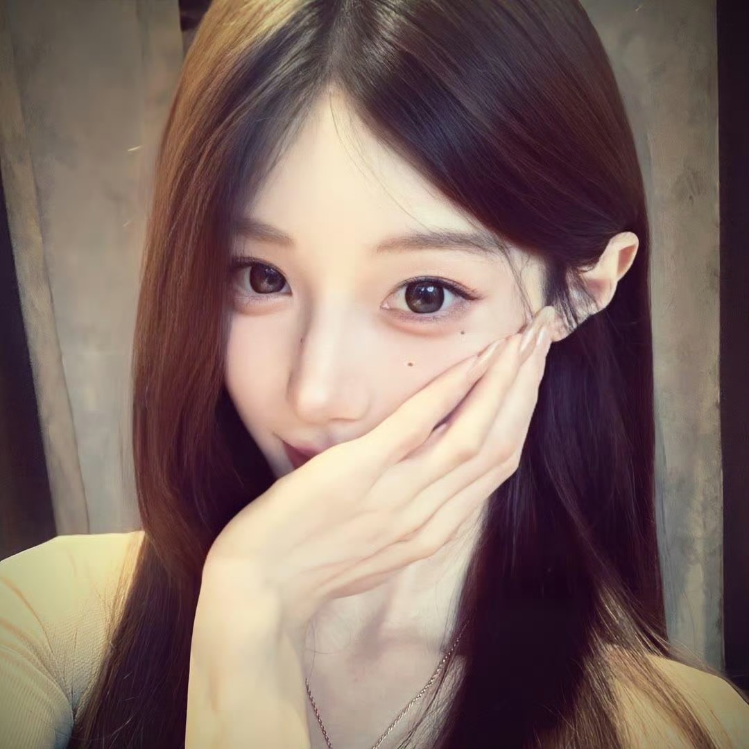 云南商务伴游女生周京津的资料