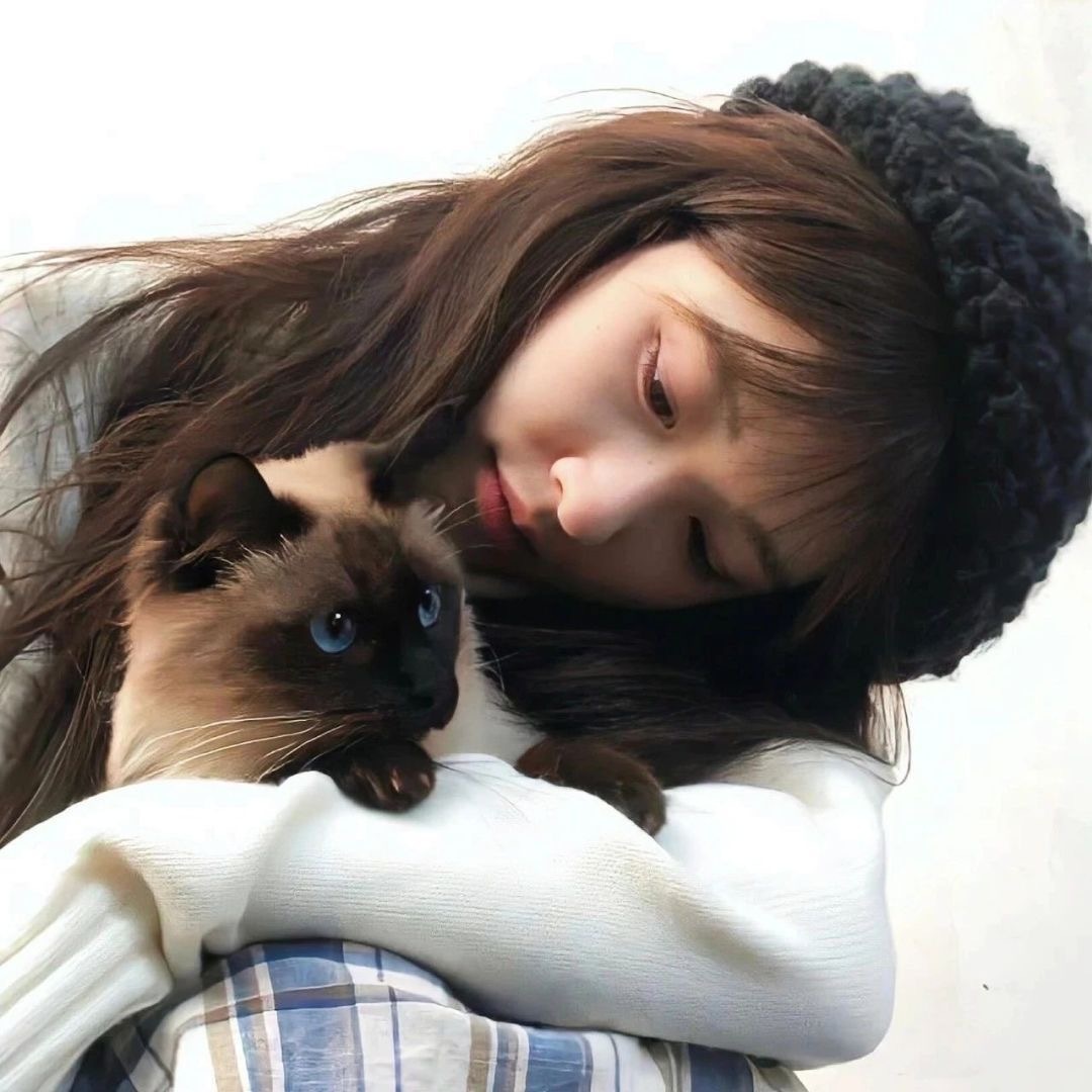 云南伴游女生黎楚的资料