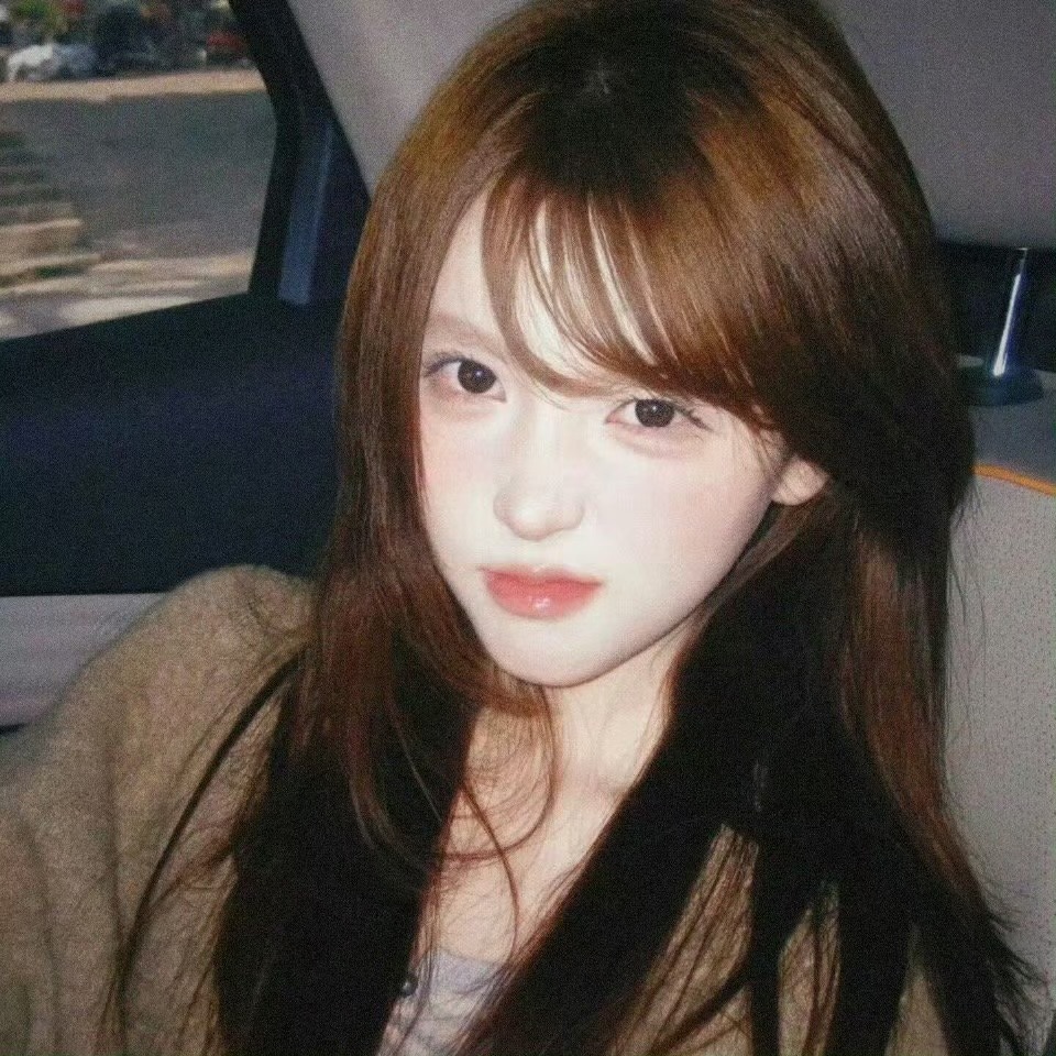 云南伴游女生Emma的资料