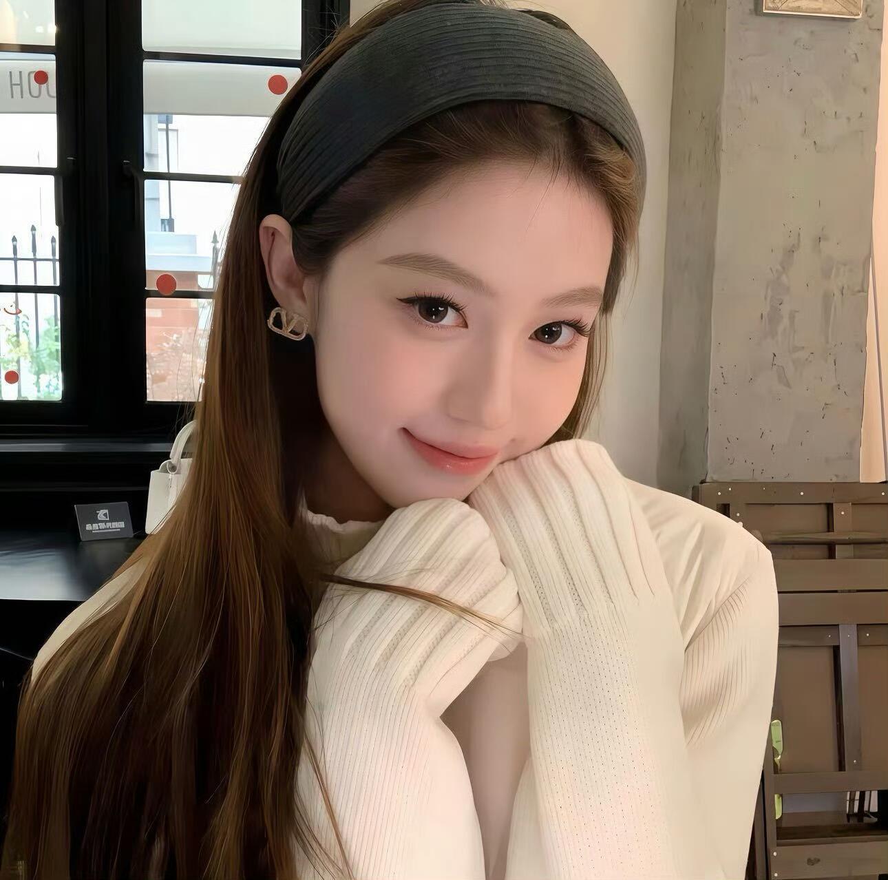 云南伴游女生知意的资料