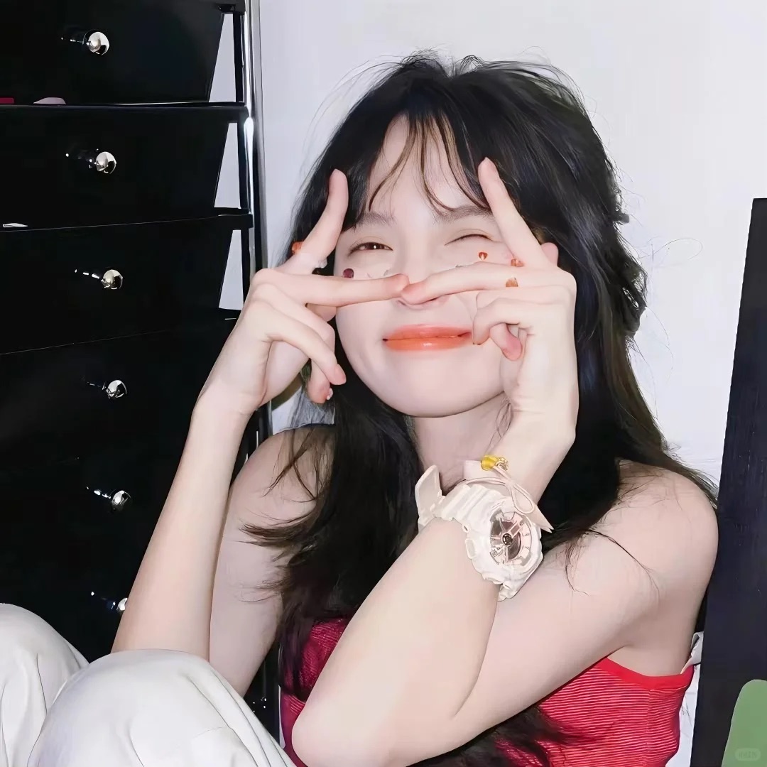 云南伴游女生纪晓米的资料