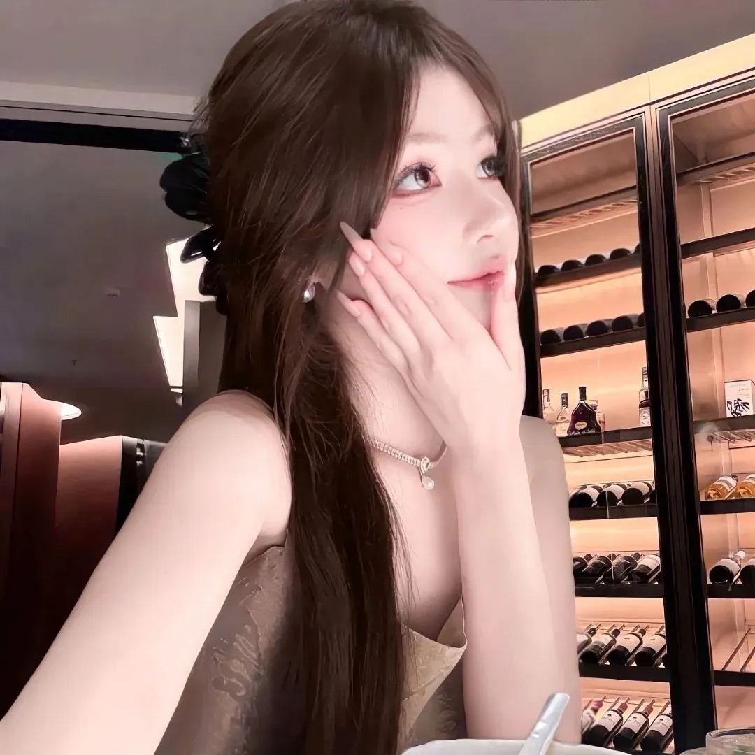 商务伴游女生沈墨柔的资料