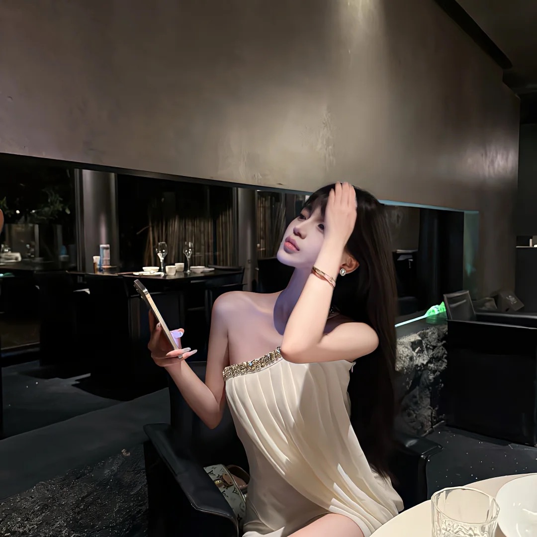 商务伴游女生陆南絮的资料