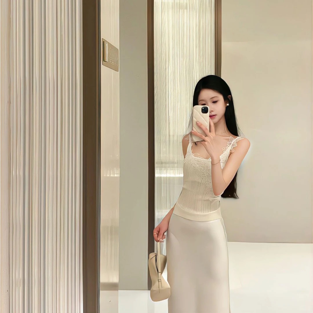 商务伴游女生慕容雨薇的资料